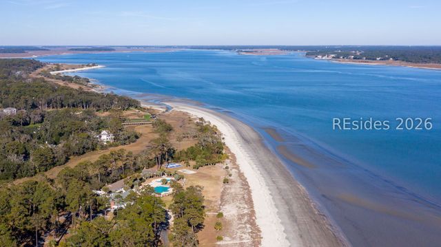140 Ave of Oaks, Daufuskie Island, SC 29915