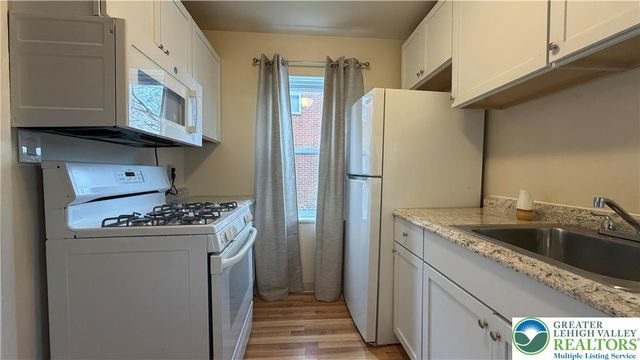 228 Palmer Street, Easton, PA 18042