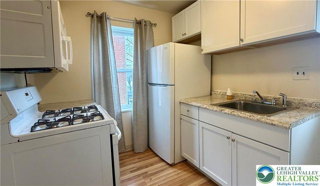 228 Palmer Street, Easton, PA 18042