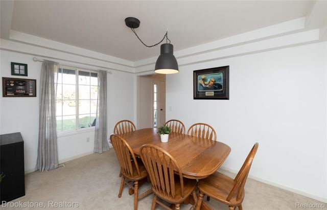 12567 BLUEBERRY Lane, Springfield Charter Township, MI 48350