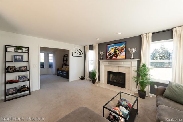 12567 BLUEBERRY Lane, Springfield Charter Township, MI 48350