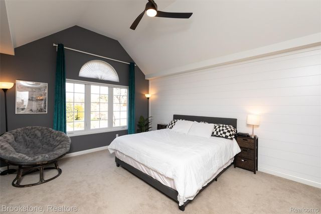 12567 BLUEBERRY Lane, Springfield Charter Township, MI 48350