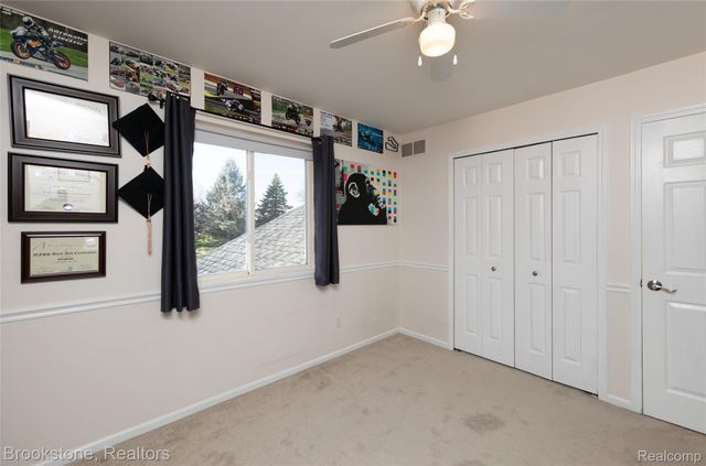 12567 BLUEBERRY Lane, Springfield Charter Township, MI 48350