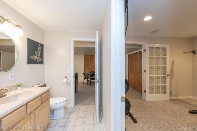 12567 BLUEBERRY Lane, Springfield Charter Township, MI 48350