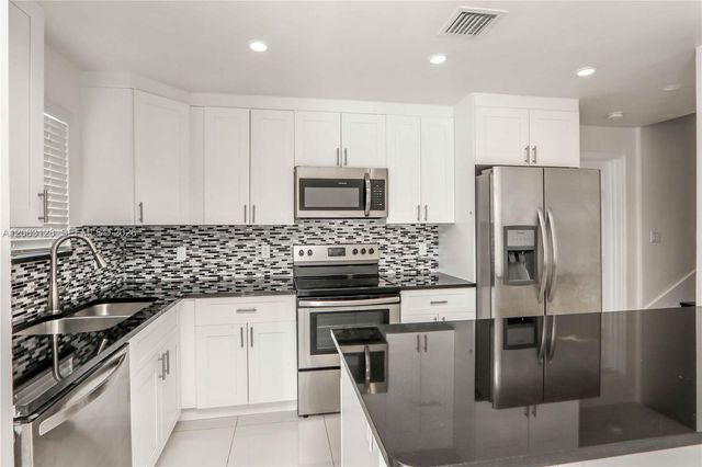 26181 SW 135th Court, Homestead, FL 33032