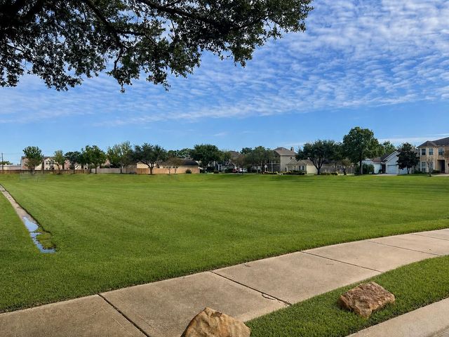 6110 Fulton Meadows Lane, Houston, TX 77092