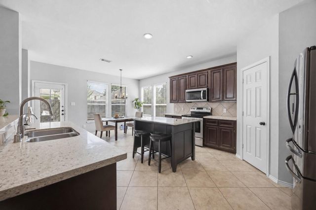 6110 Fulton Meadows Lane, Houston, TX 77092