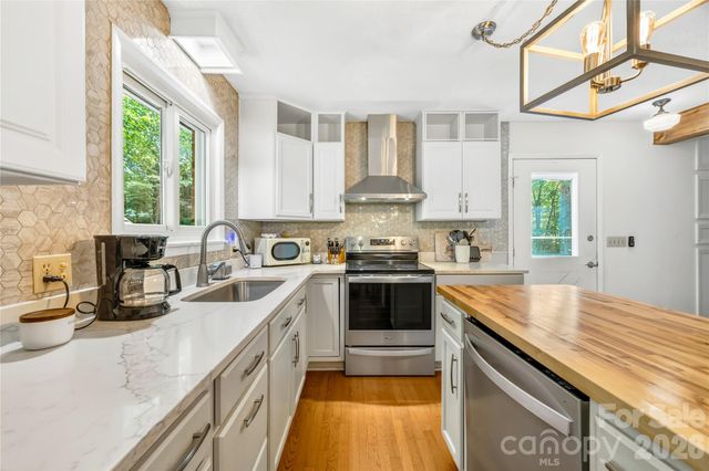 5917 Davis Road, Waxhaw, NC 28173