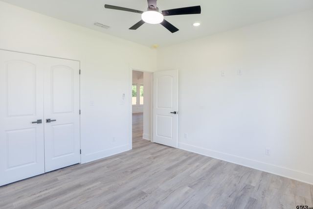 104 W Teal Dr, Troup, TX 75789