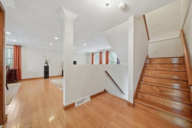 2 Dobbins Drive, Woburn, MA 01801