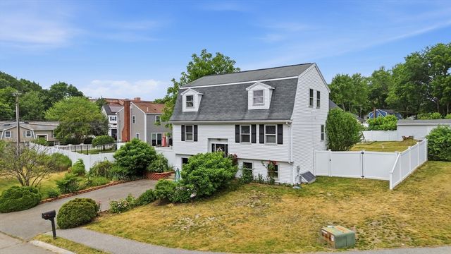 2 Dobbins Drive, Woburn, MA 01801