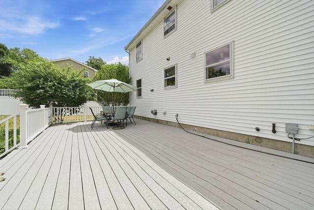 2 Dobbins Drive, Woburn, MA 01801