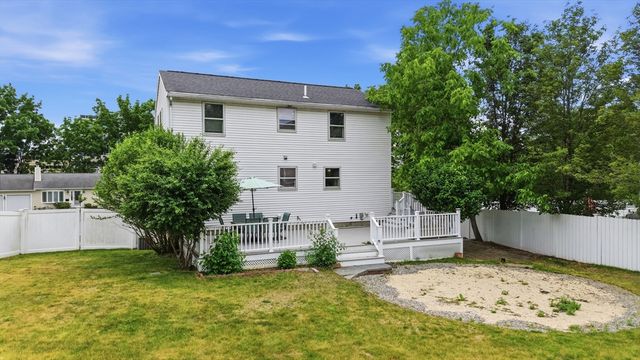 2 Dobbins Drive, Woburn, MA 01801
