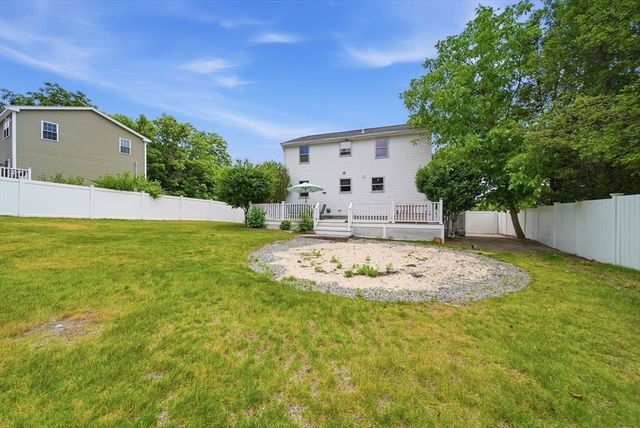 2 Dobbins Drive, Woburn, MA 01801
