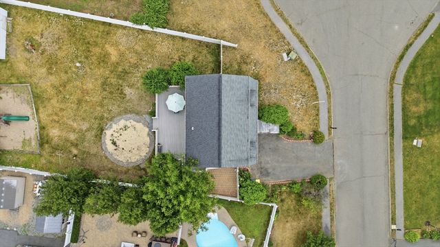 2 Dobbins Drive, Woburn, MA 01801