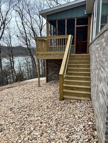 14431 Horseshoe Lane, Rogers, AR 72756
