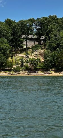 14431 Horseshoe Lane, Rogers, AR 72756