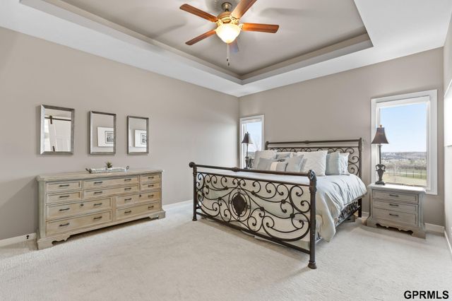 4210 S 220Th Street, Elkhorn, NE 68022