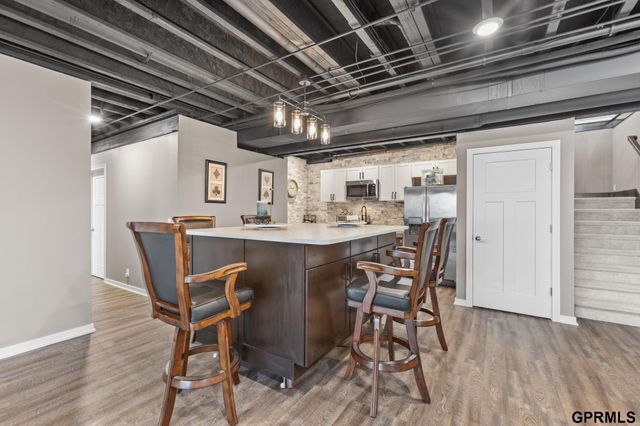 4210 S 220Th Street, Elkhorn, NE 68022
