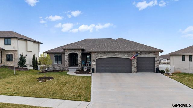 4210 S 220Th Street, Elkhorn, NE 68022