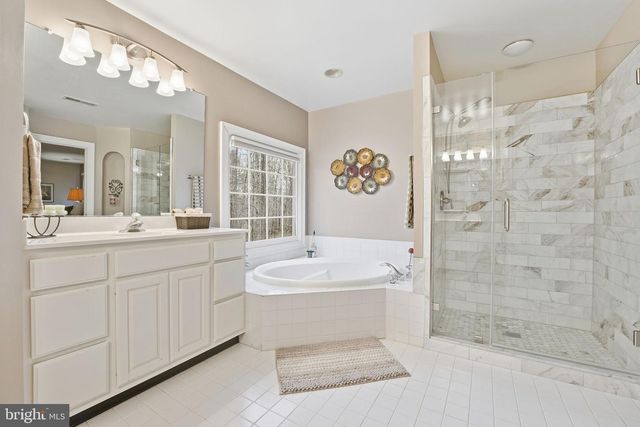 17291 PEPPERSTOCK LN, Jeffersonton, VA 22724