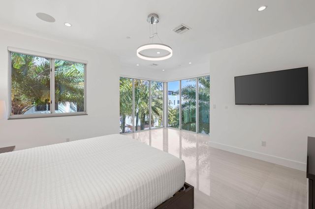 238 Shore Court, Lauderdale-By-The-Sea, Lauderdale By The Sea, FL 33308