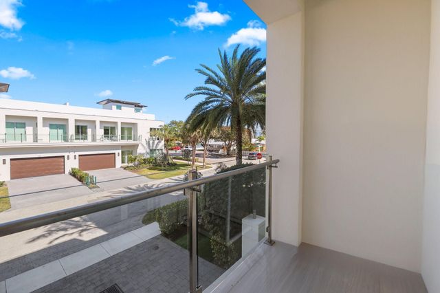 238 Shore Court, Lauderdale-By-The-Sea, Lauderdale By The Sea, FL 33308