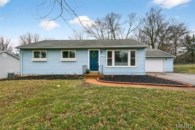 127 Ivy Court, Ballwin, MO 63011