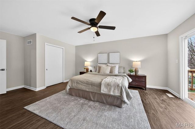 127 Ivy Court, Ballwin, MO 63011