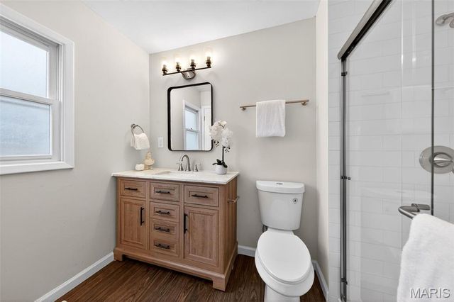 127 Ivy Court, Ballwin, MO 63011