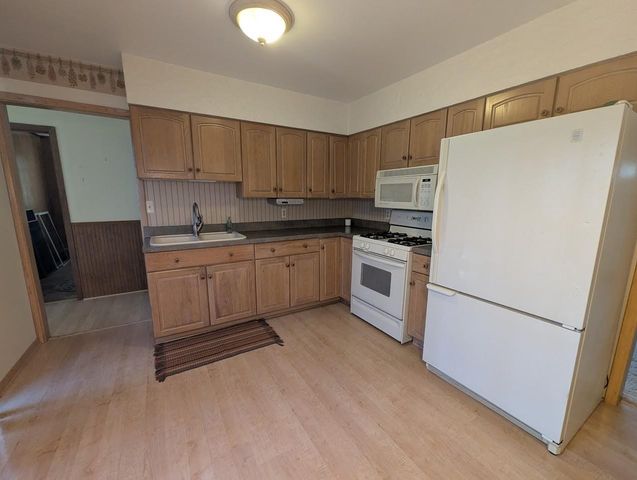 65 MYRNA JANE DRIVE, Oshkosh, WI 54902