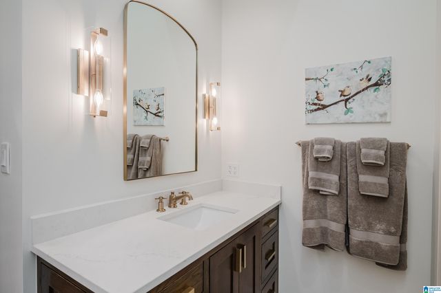 2722 PADEN TRAIL, Vestavia Hills, AL 35226