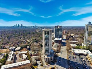 2881 Peachtree Road NE 902, Atlanta, GA 30305