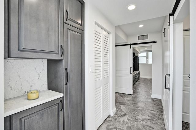 1900 S OCEAN Drive 710, Fort Lauderdale, FL 33316