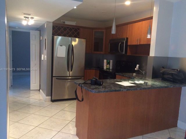 3642 NE 171st St 208, North Miami Beach, FL 33160