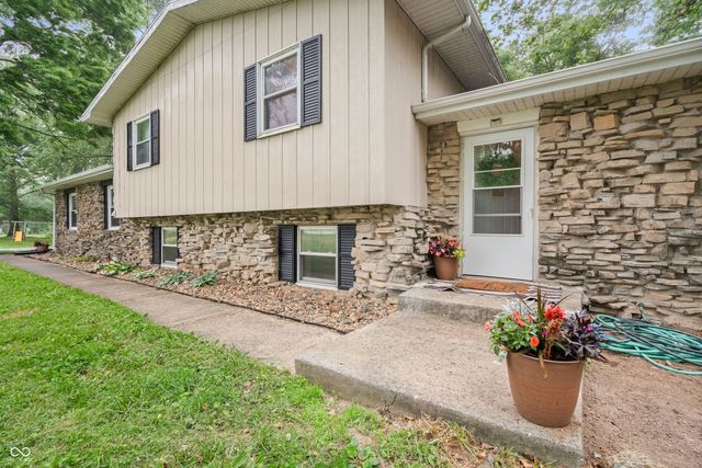 3171 E 600 N, Windfall, IN 46076