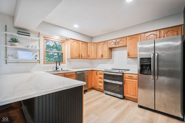 3171 E 600 N, Windfall, IN 46076