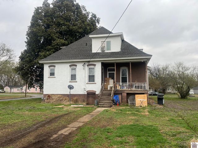 1742 N 12th St., Paducah, KY 42001