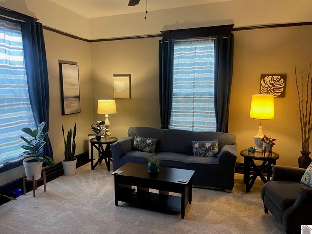 1742 N 12th St., Paducah, KY 42001