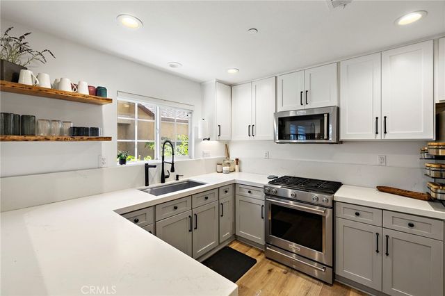 90 Three Vines Court, Ladera Ranch, CA 92694