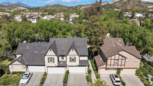 90 Three Vines Court, Ladera Ranch, CA 92694