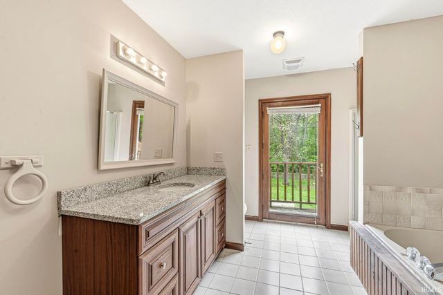 23057 Sheri Lane, Elkhart, IN 46514