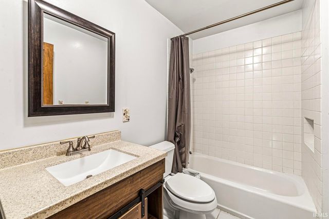 23057 Sheri Lane, Elkhart, IN 46514
