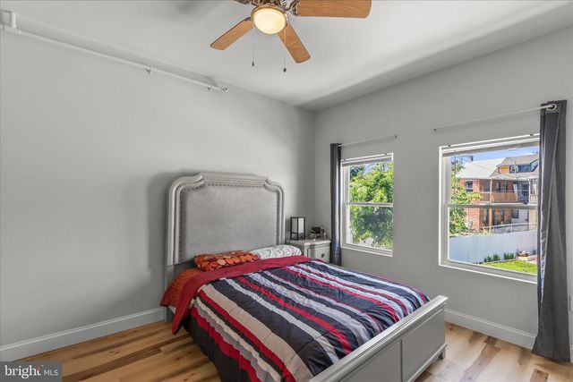 556 SALEM AVE, York, PA 17401