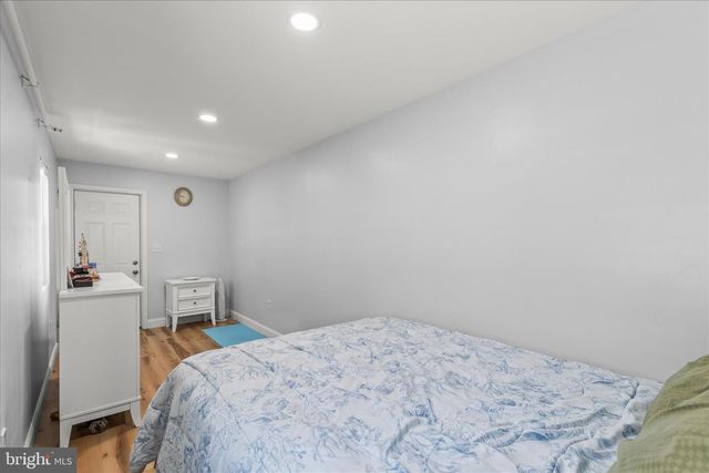 556 SALEM AVE, York, PA 17401