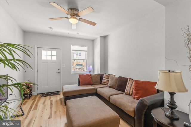 556 SALEM AVE, York, PA 17401
