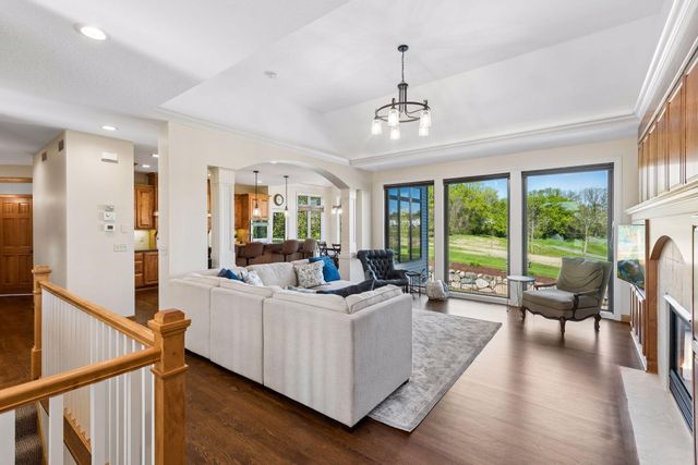 1676 Isabella Parkway, Chaska, MN 55318