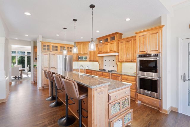 1676 Isabella Parkway, Chaska, MN 55318