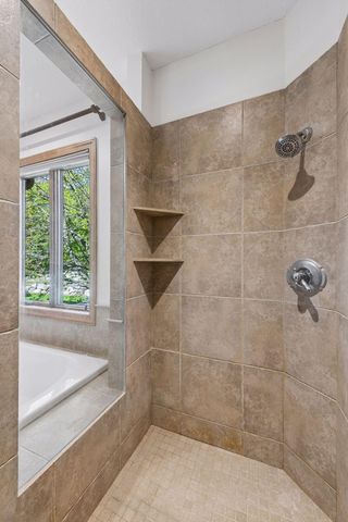 1676 Isabella Parkway, Chaska, MN 55318