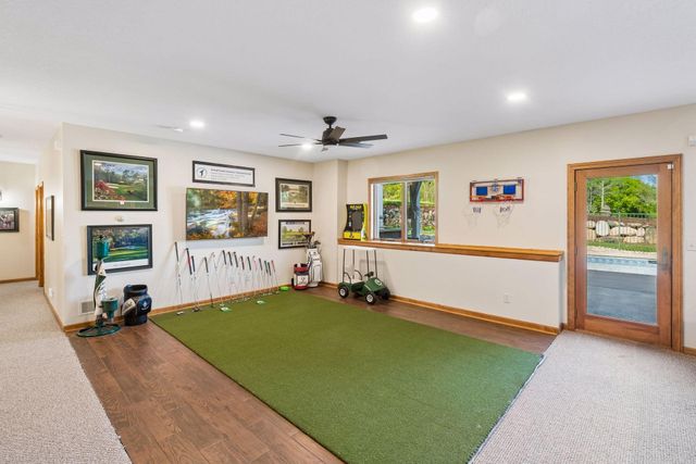 1676 Isabella Parkway, Chaska, MN 55318
